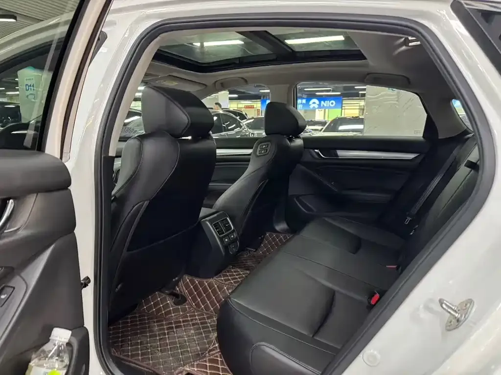 Honda Accord 2021 из CN, фото 7