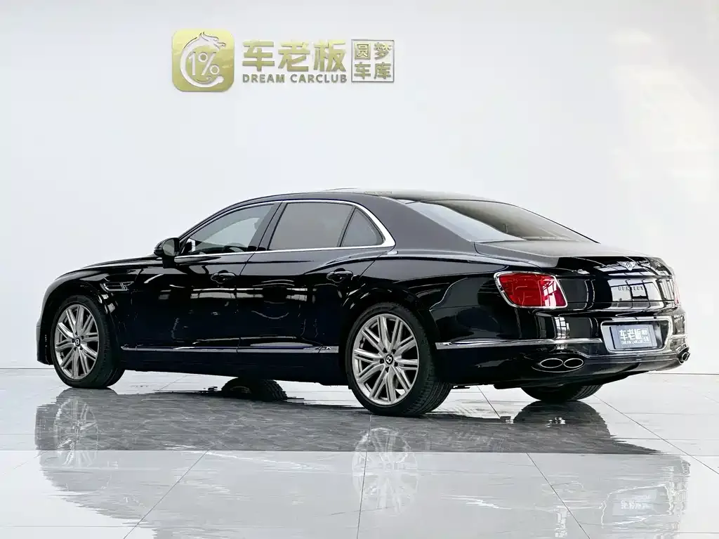 Bentley Flying Spur 2023 из CN, фото 2