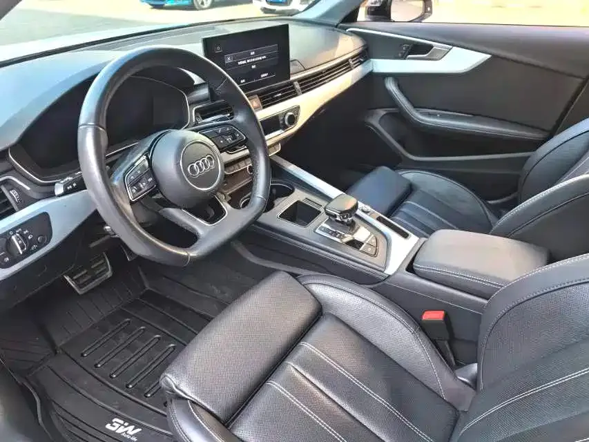 Audi A4L 2023 из CN, фото 9