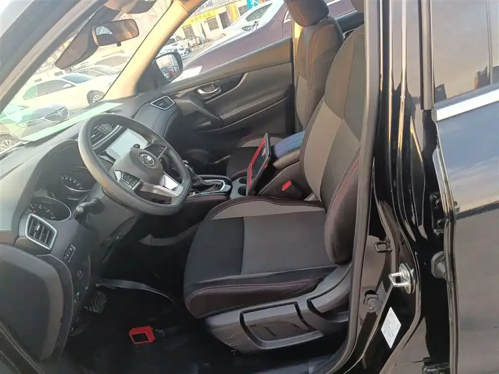 Nissan Qashqai 2021 из CN, фото 7