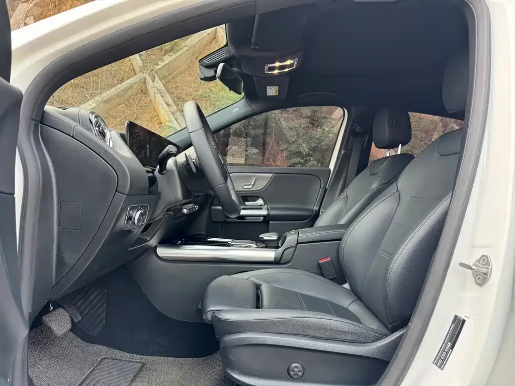 Mercedes-Benz GLA 2021 из CN, фото 8
