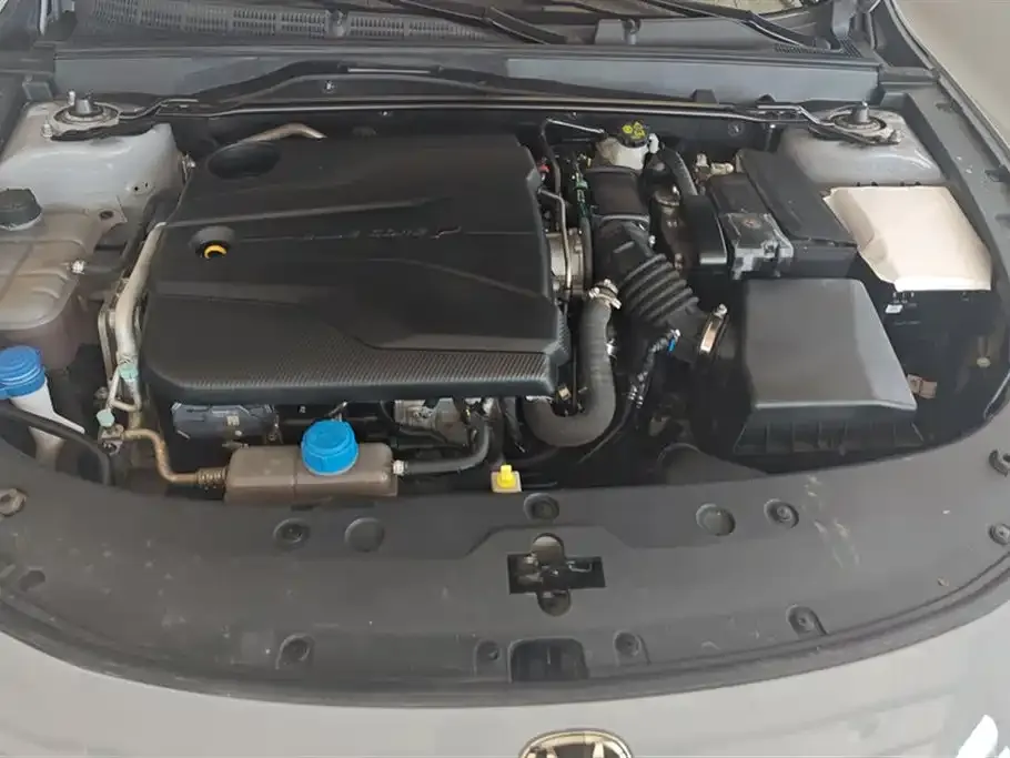 Changan UNI-V 2023 из CN, фото 6