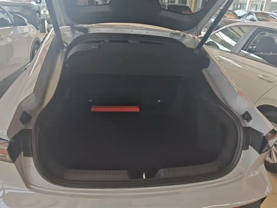 Changan UNI-V 2023 из CN, фото 5