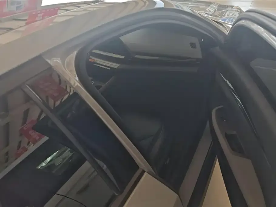 Changan UNI-V 2023 из CN, фото 8