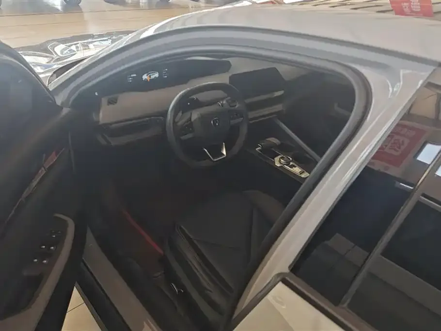 Changan UNI-V 2023 из CN, фото 7
