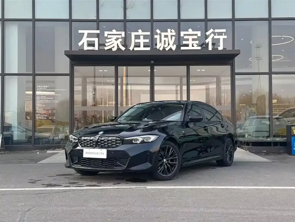 BMW 3 Series 2023 из CN, фото 1