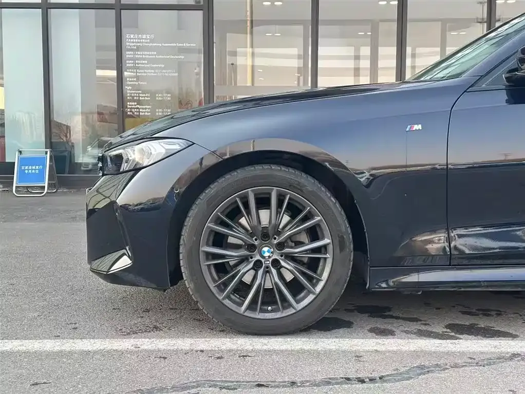 BMW 3 Series 2023 из CN, фото 7