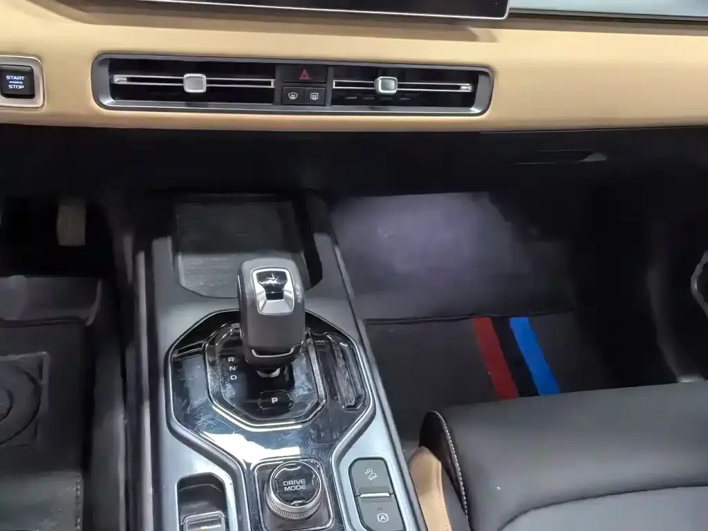 Geely Icon 2022 из CN, фото 2