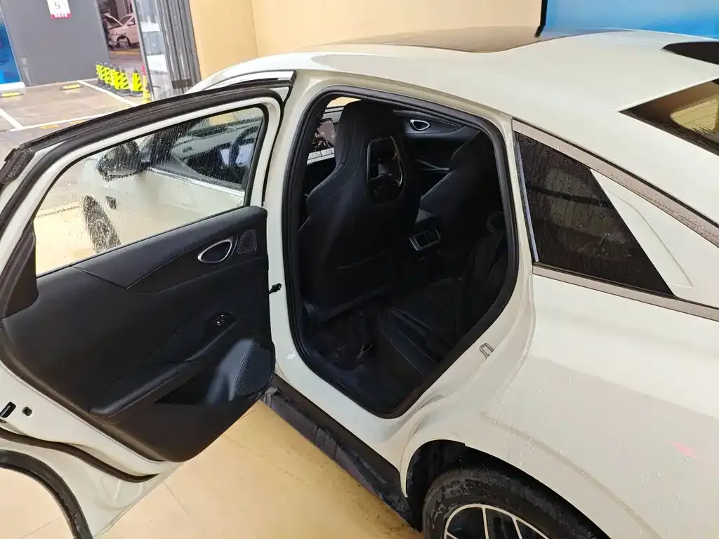 BYD Seal 06 2025 из CN, фото 8