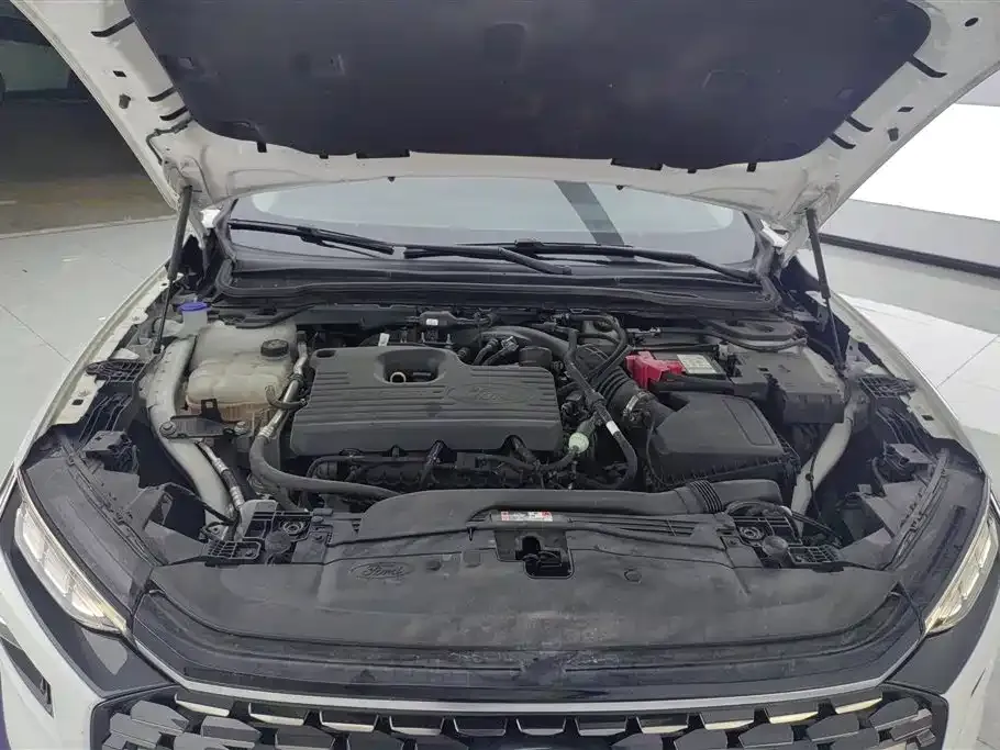 Ford Mondeo 2023 из CN, фото 9
