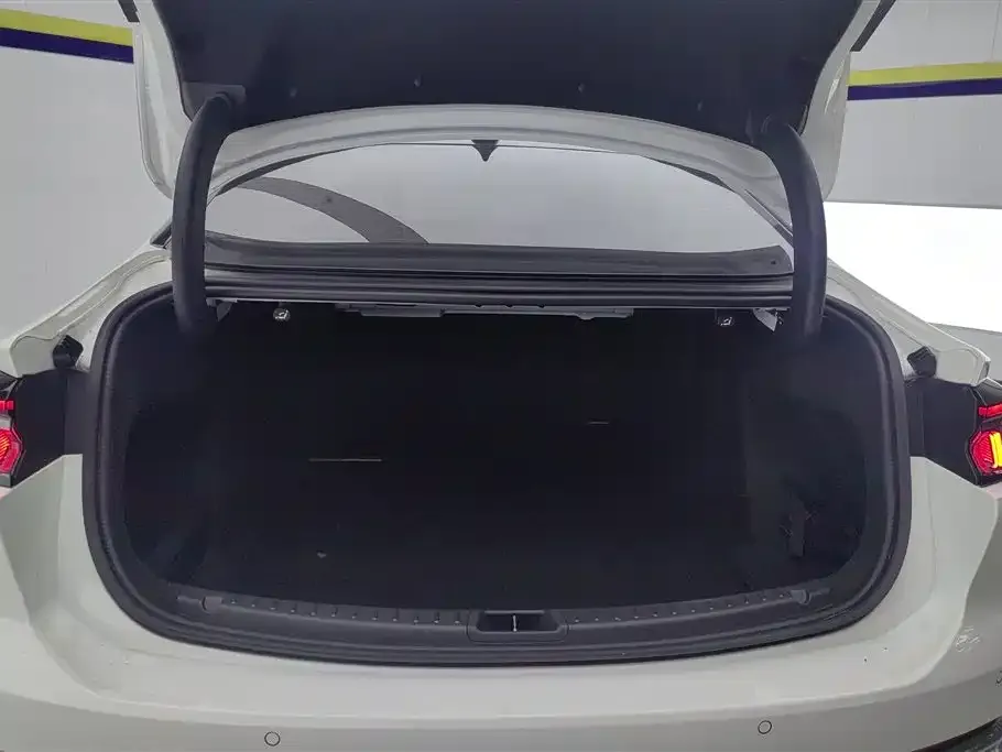 Ford Mondeo 2023 из CN, фото 6