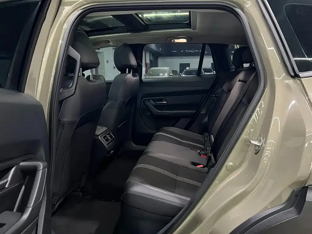Mazda CX-50 2023 из CN, фото 4
