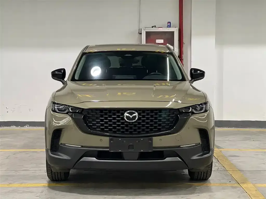 Mazda CX-50 2023 из CN, фото 7