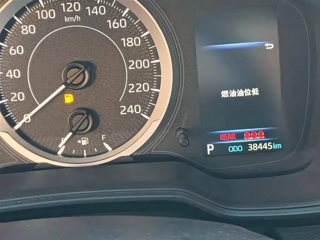 Toyota Corolla 2021 из CN, фото 6