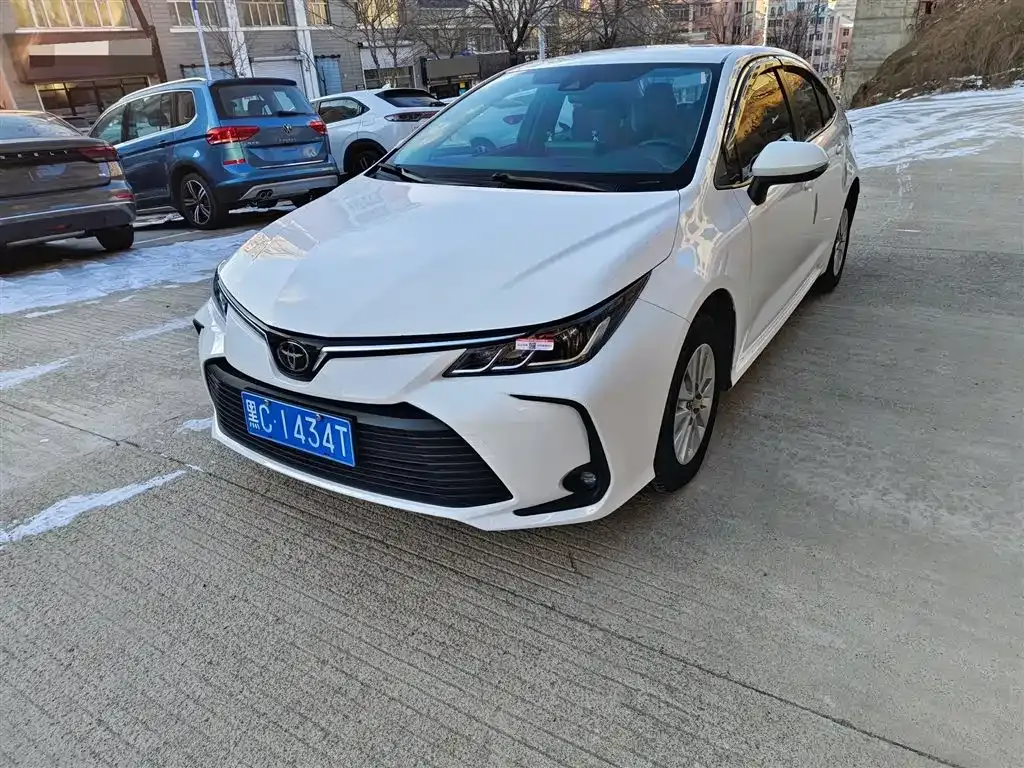 Toyota Corolla 2021 из CN, фото 10