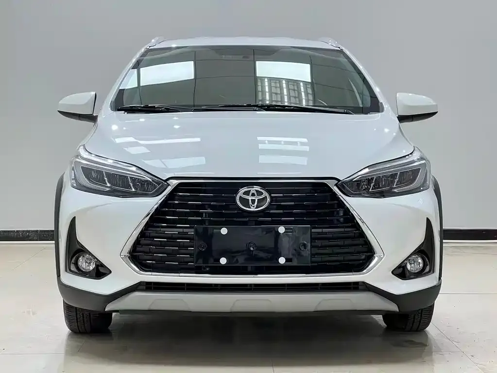 Toyota Yaris L 2023 из CN, фото 4
