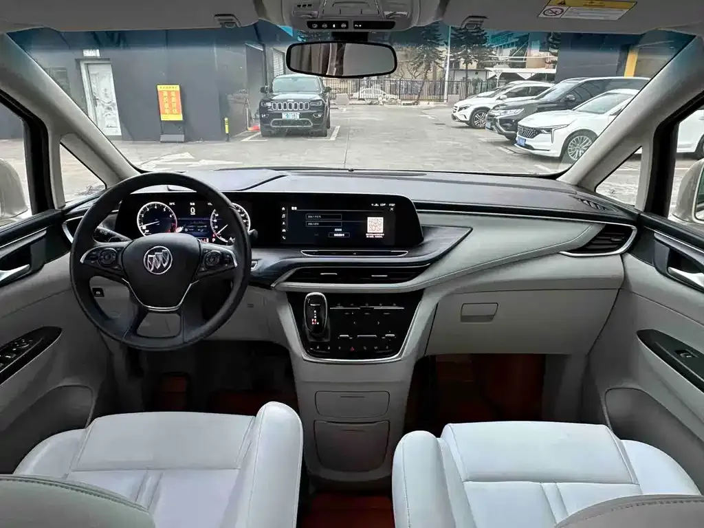 Buick GL8 2021 из CN, фото 2