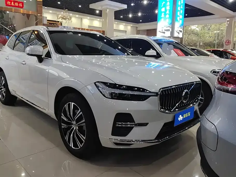 Volvo XC60 2022 из CN, фото 8