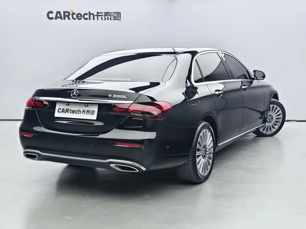 Mercedes-Benz E-Class 2023 из CN, фото 3