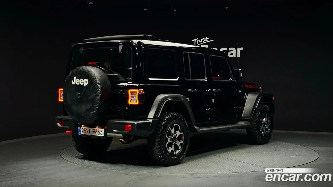 Jeep Wrangler 2022 из KR, фото 9