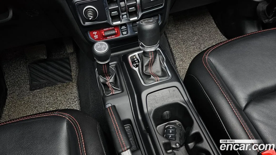 Jeep Wrangler 2022 из KR, фото 7