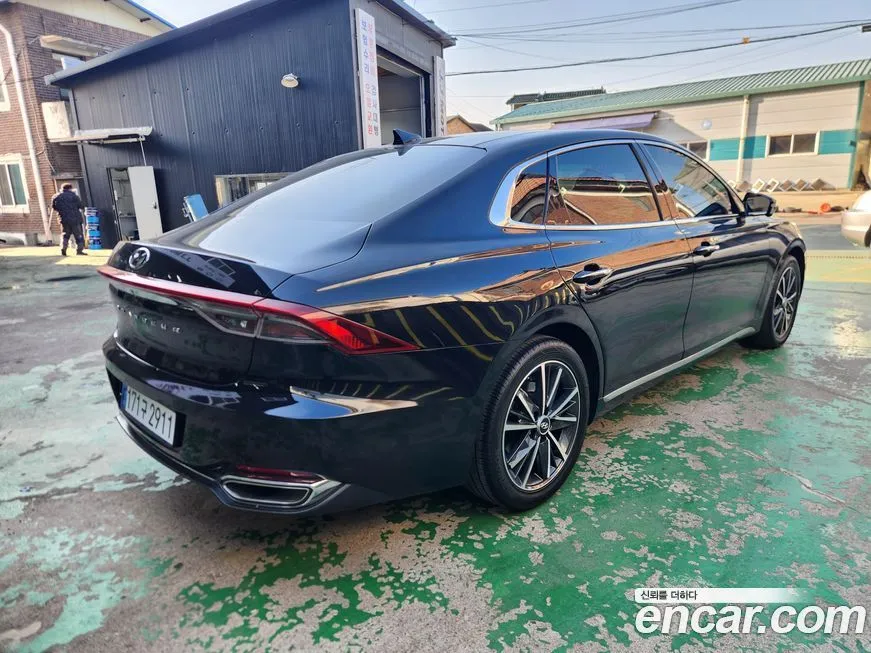 Hyundai Grandeur 2022 из KR, фото 3