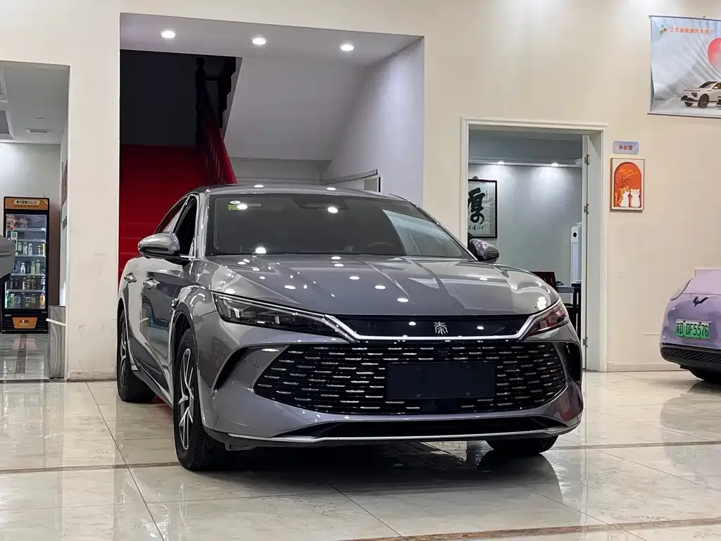 BYD Qin L — фото 3