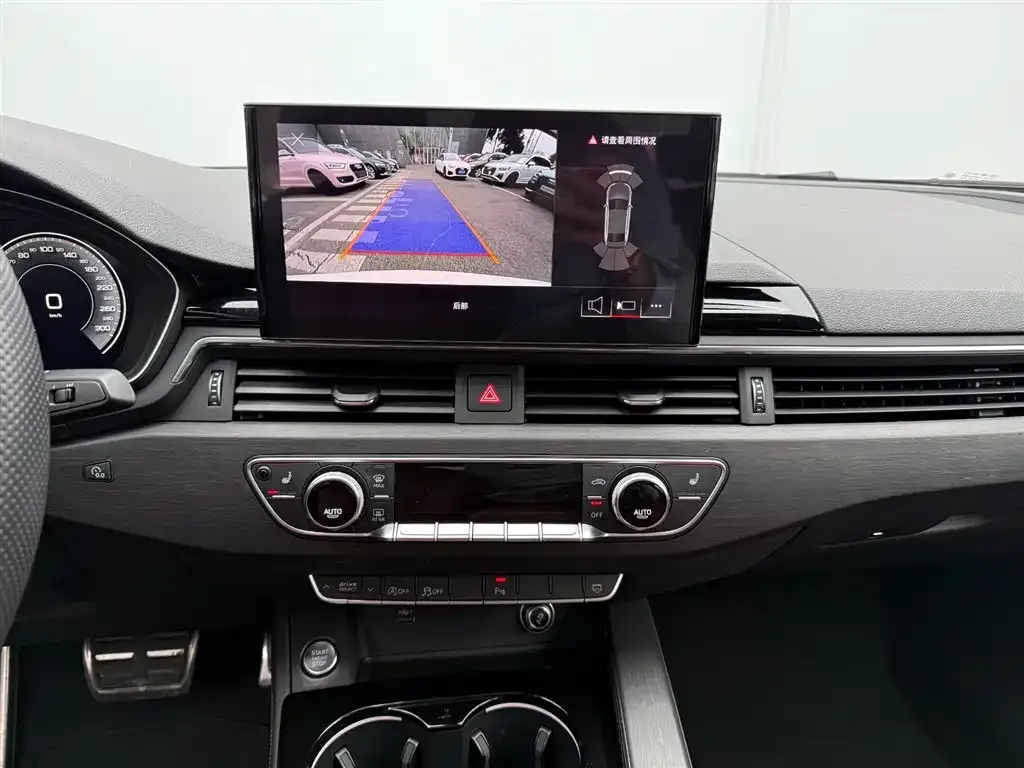 Audi A4L 2024 из CN, фото 4