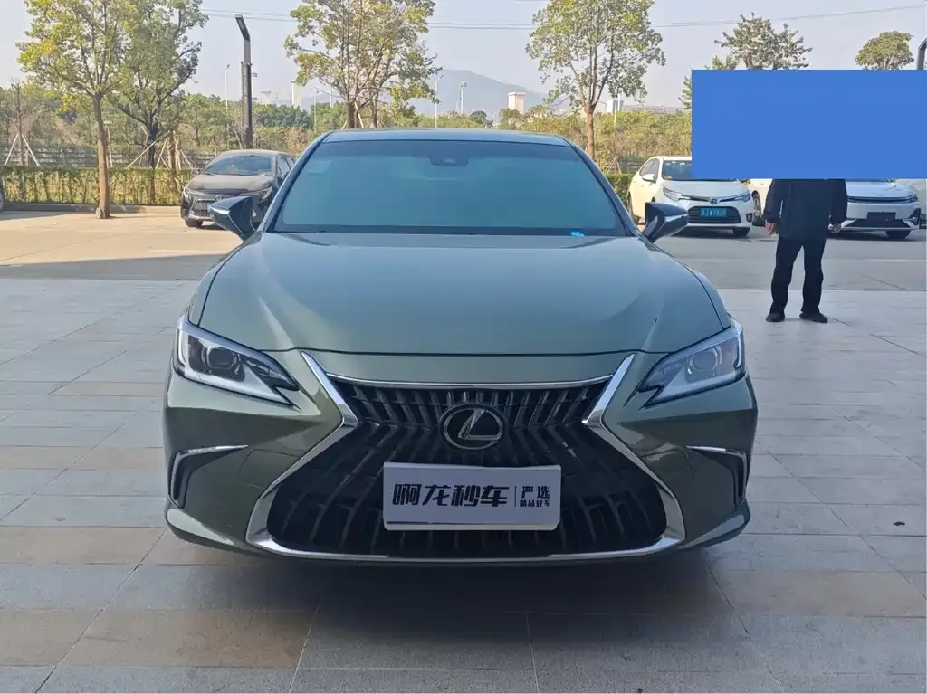 Lexus ES 2023 из CN, фото 9