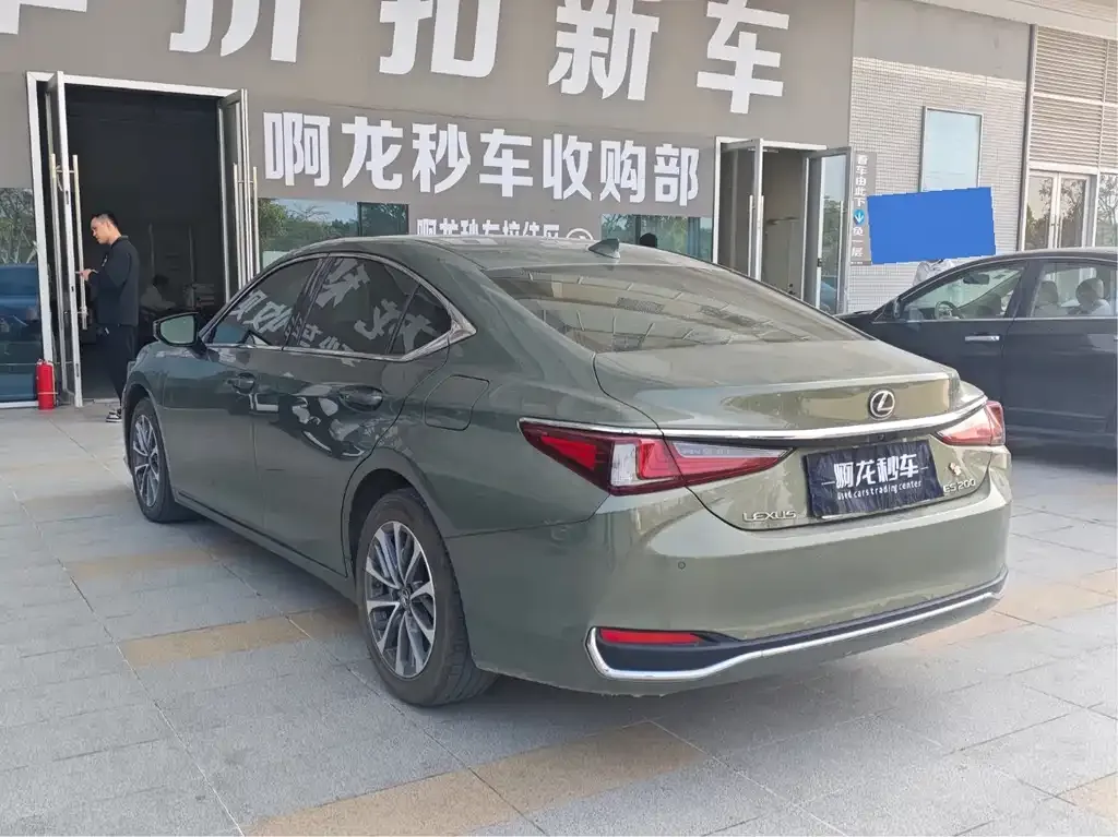 Lexus ES 2023 из CN, фото 8