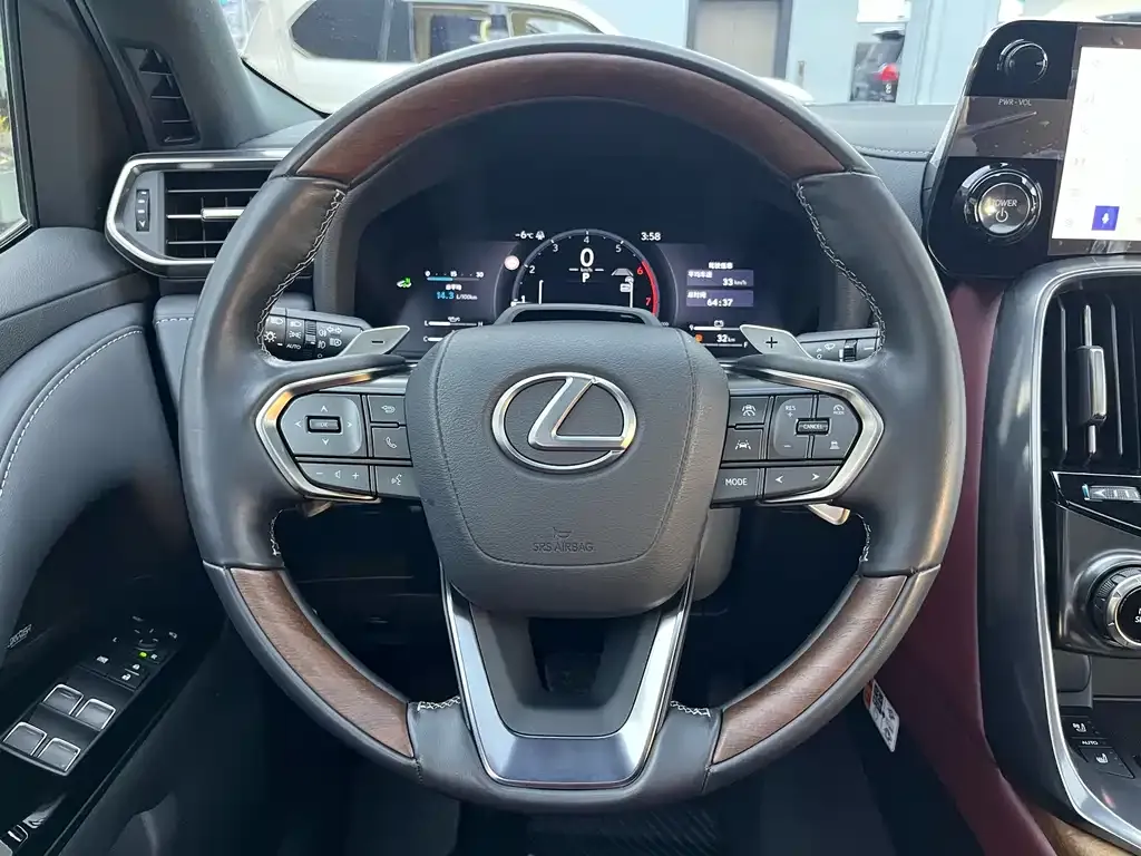 Lexus LX 2026 из CN, фото 6