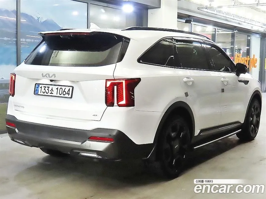 Kia Sorento — фото 5