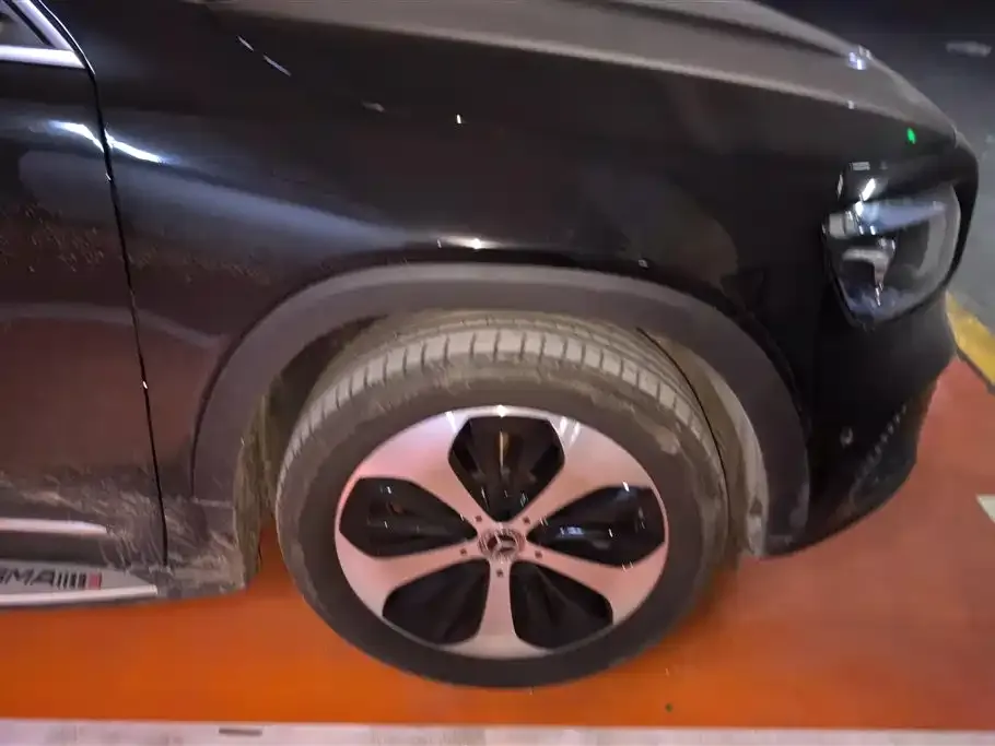 Mercedes-Benz GLB 2023 из CN, фото 2