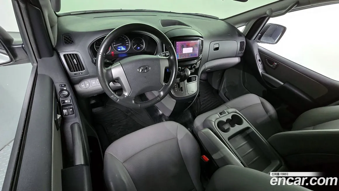 Hyundai Starex 2021 из KR, фото 3