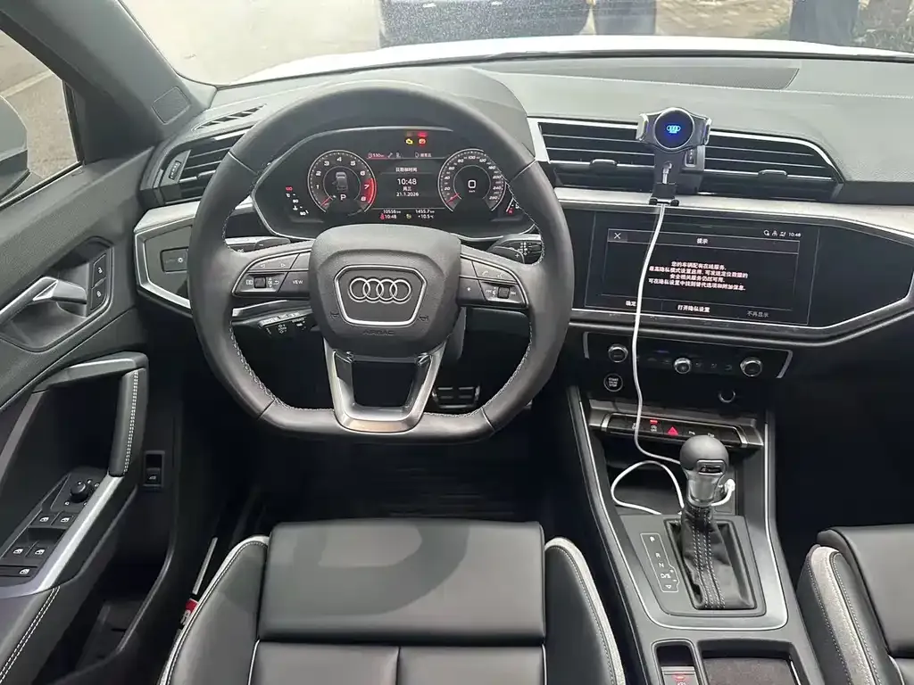 Audi Q3 2023 из CN, фото 4