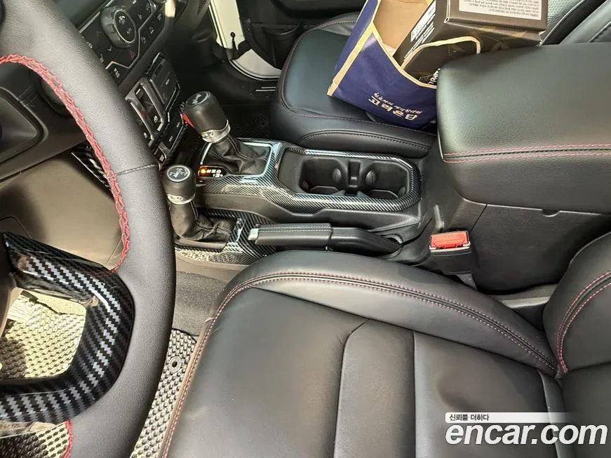 Jeep Wrangler 2024 из KR, фото 4