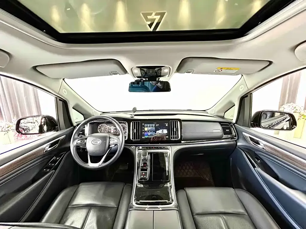 GAC Motor Trumpchi M8 — фото 4