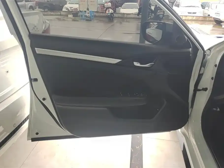 Honda Civic 2021 из CN, фото 10