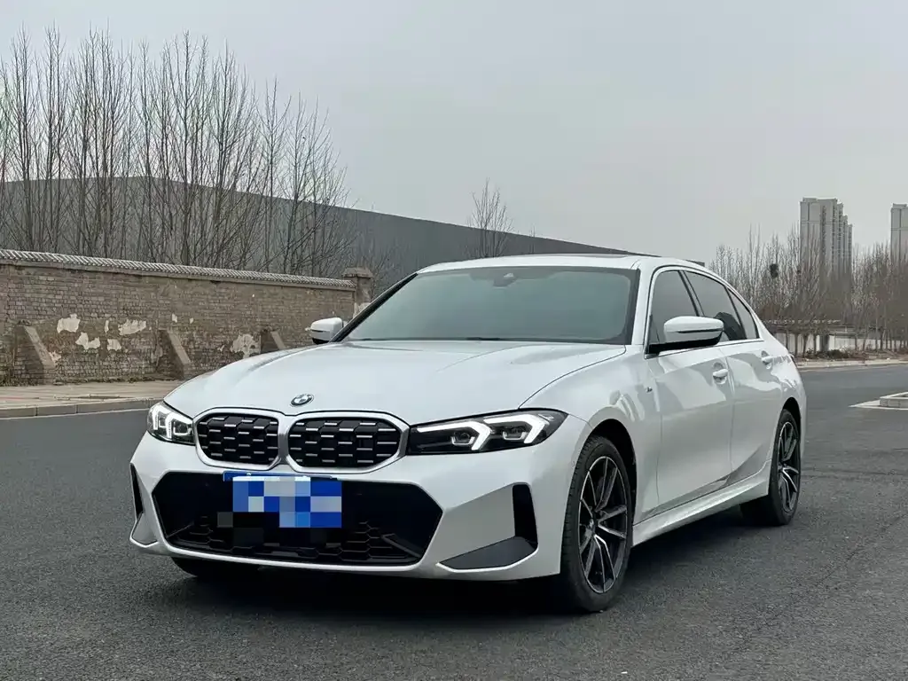 BMW 3 Series — фото 1