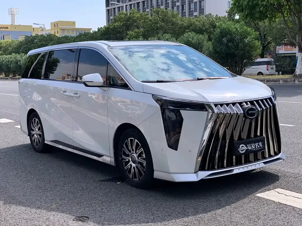 GAC Motor Trumpchi E9 — фото 5