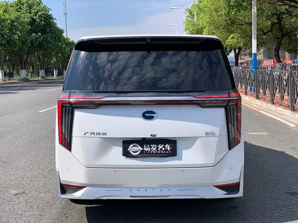 GAC Motor Trumpchi E9 — фото 4