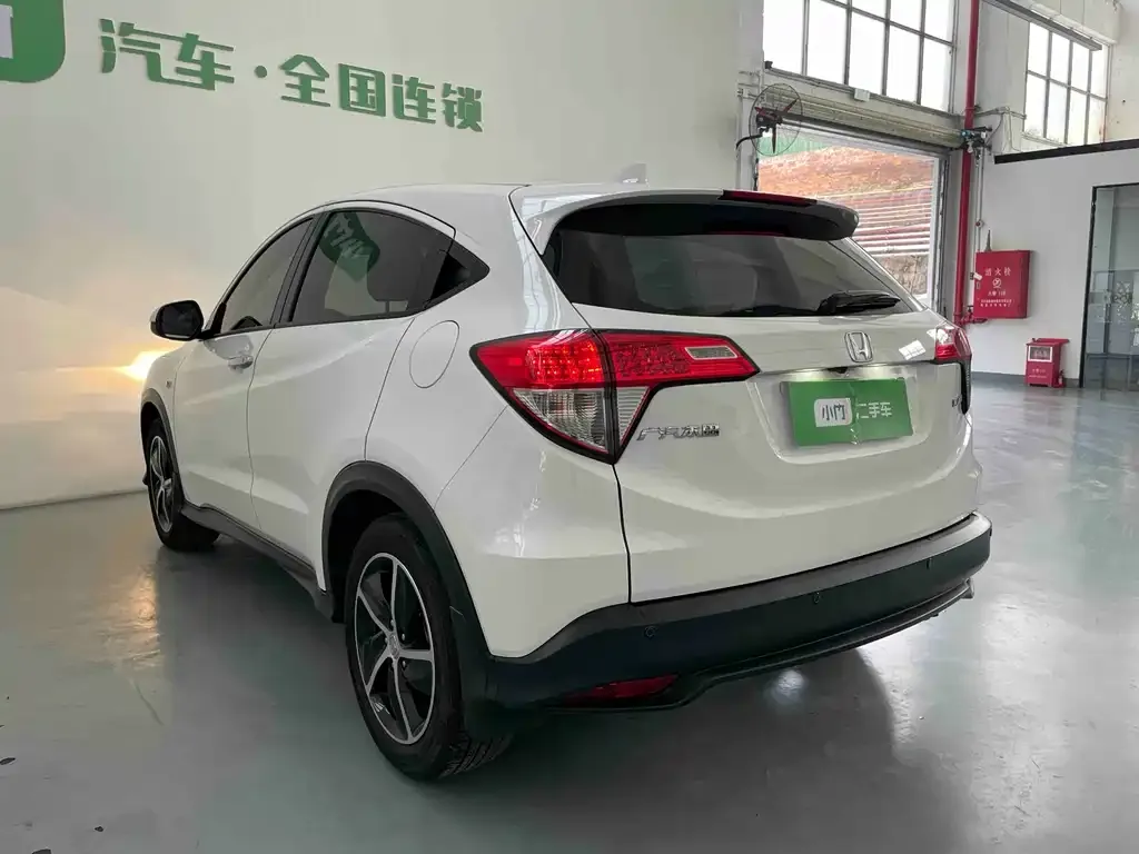 Honda Vezel 2022 из CN, фото 8