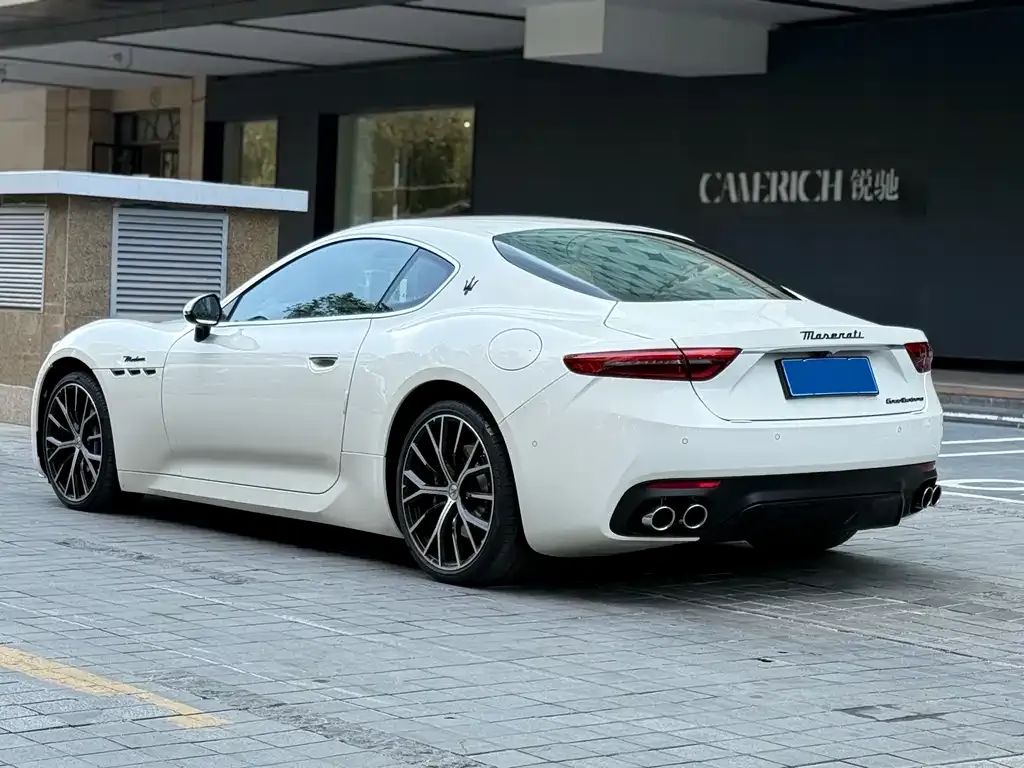 Maserati GranTurismo 2025 из CN, фото 8