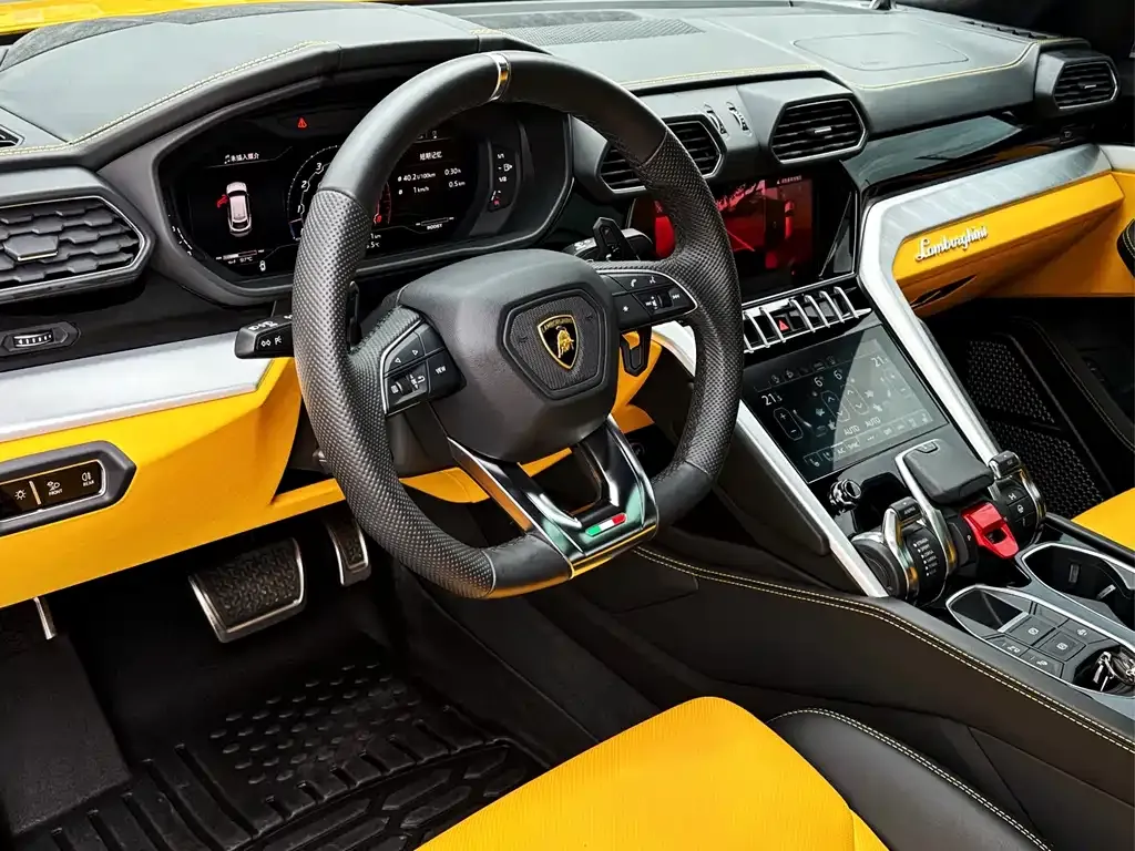 Lamborghini Urus 2022 из CN, фото 6