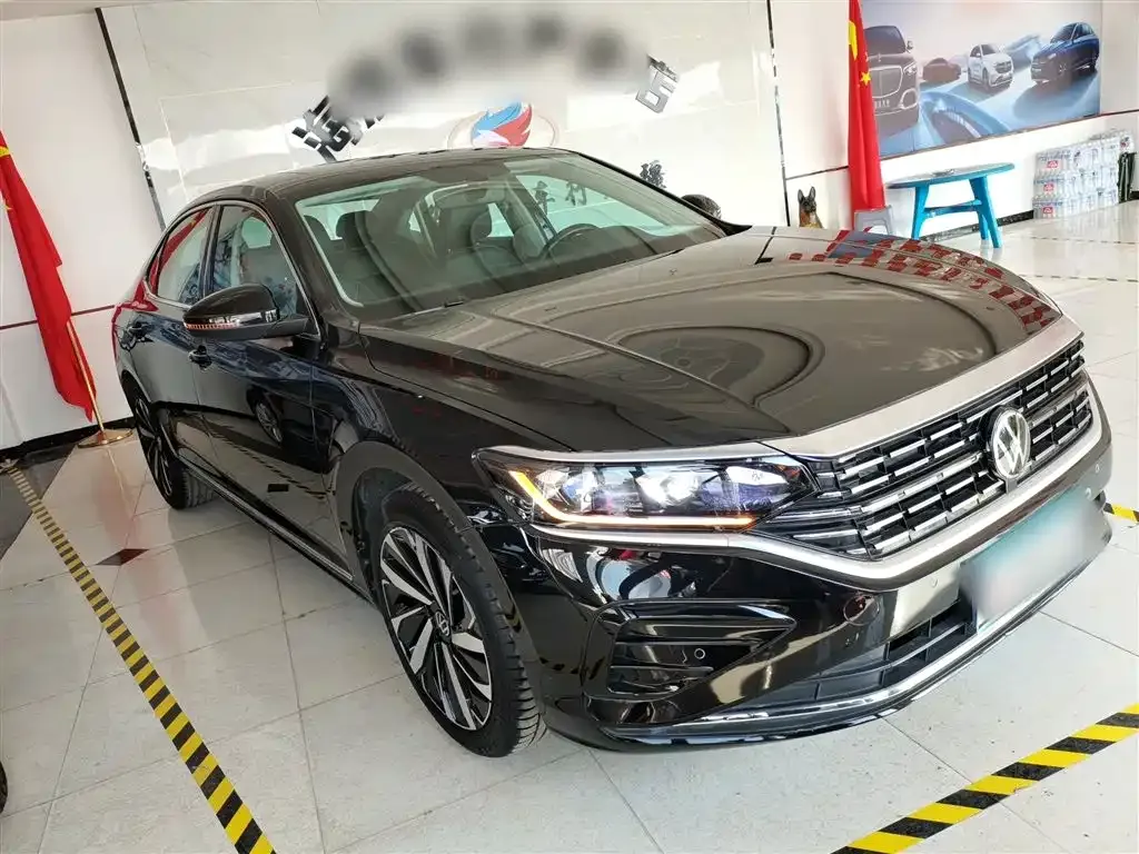 Volkswagen Passat 2023 из CN, фото 9