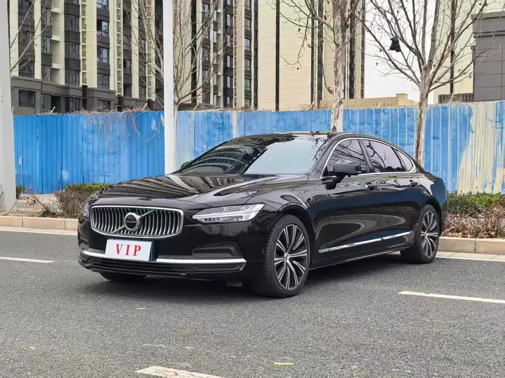 Volvo S90 2023 из CN, фото 1