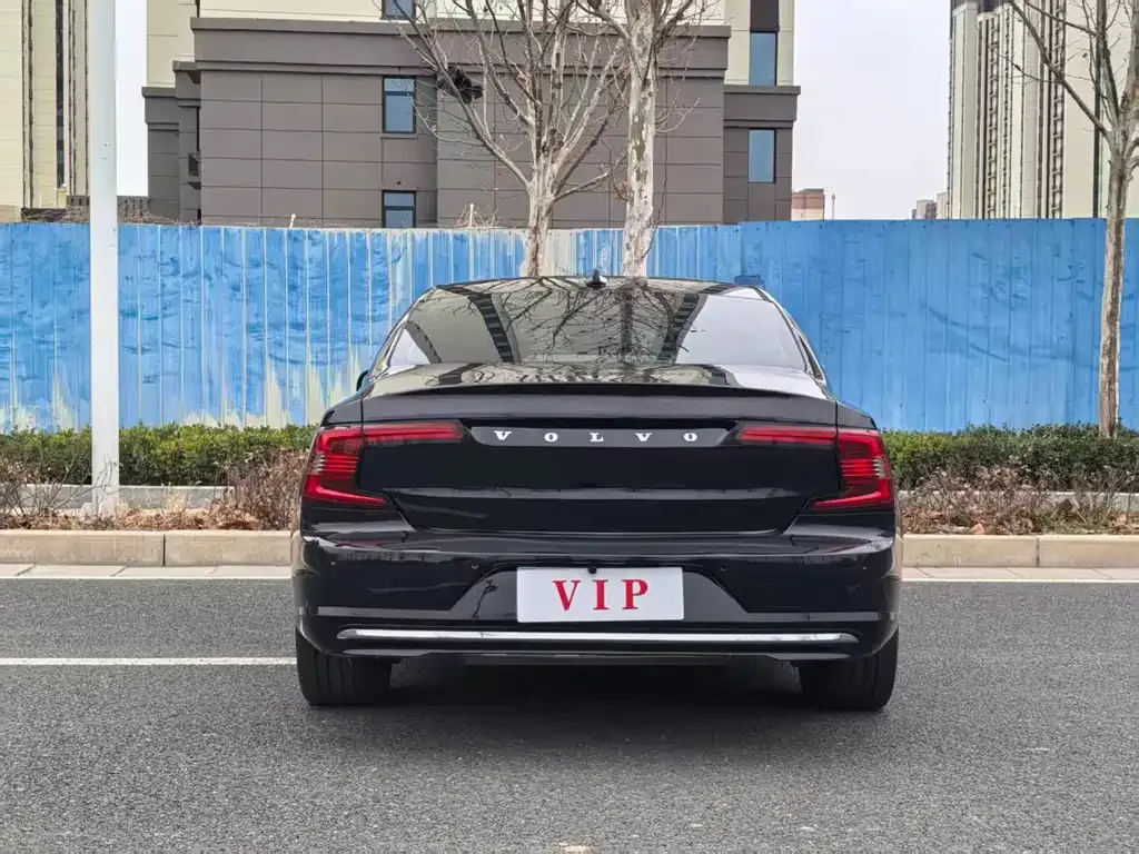 Volvo S90 2023 из CN, фото 9