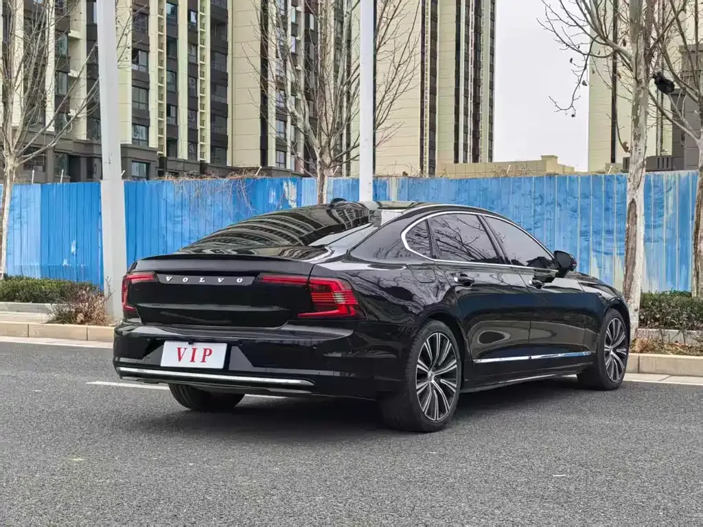 Volvo S90 2023 из CN, фото 8