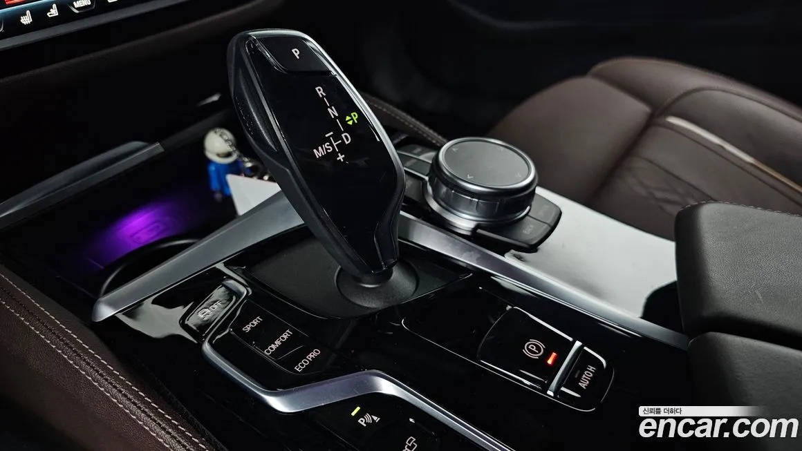 BMW 5-Series 2023 из KR, фото 10