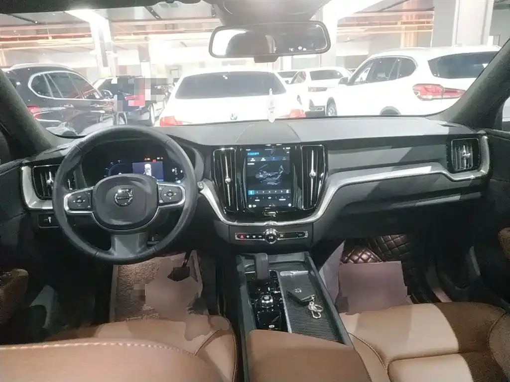 Volvo XC60 2022 из CN, фото 6
